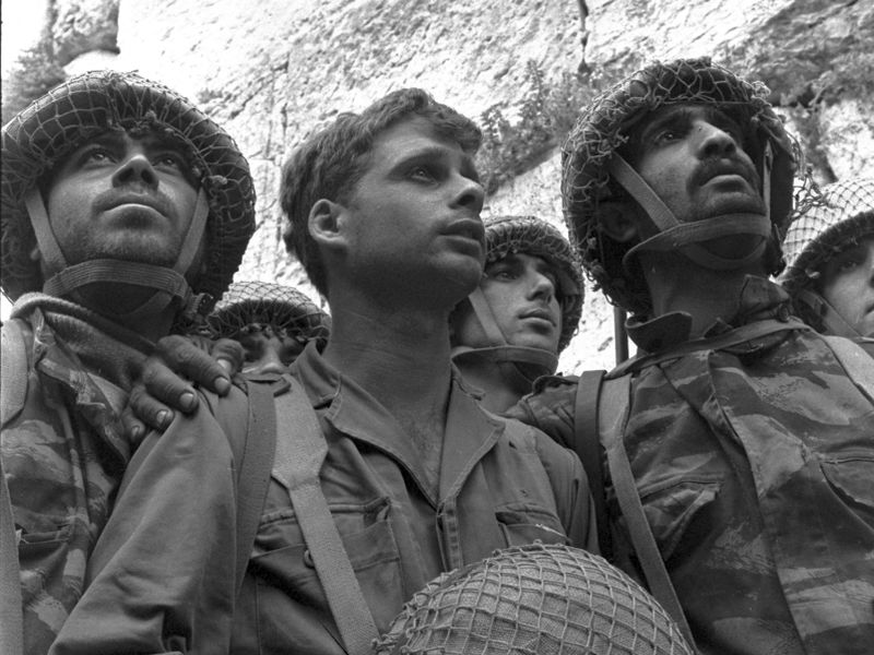 Israeli paratroopers stand in front of the Western Wall in Jerusalem June 1967. Copyright  David Rubinger GPO