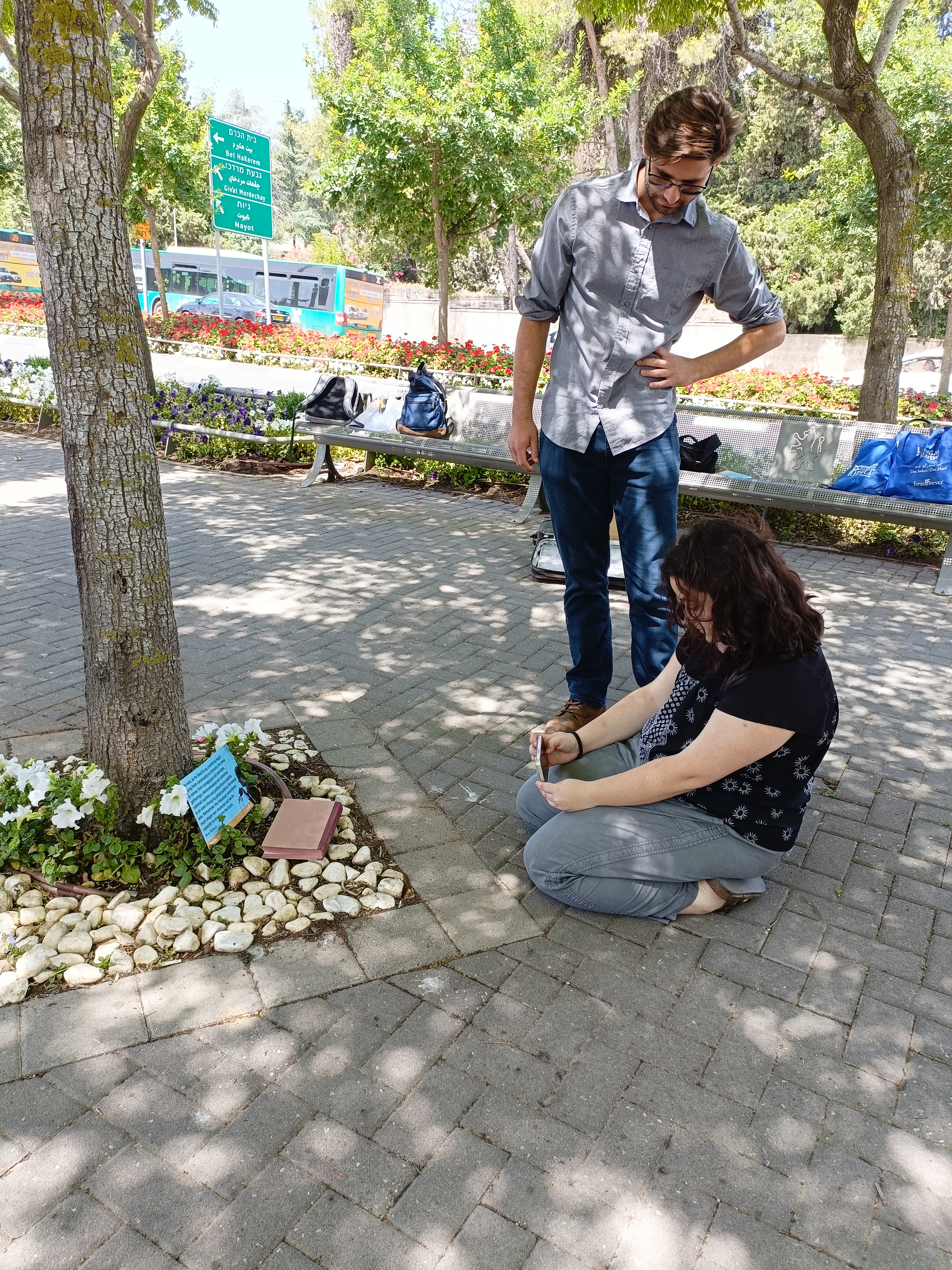 Capturing memorial for social media sharing