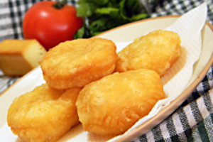 Fried Cheese Puffs