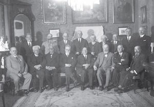 Participants in the First Zionist Congress meet in Jerusalem in 1938.. (photo credit:Wikimedia Commons)